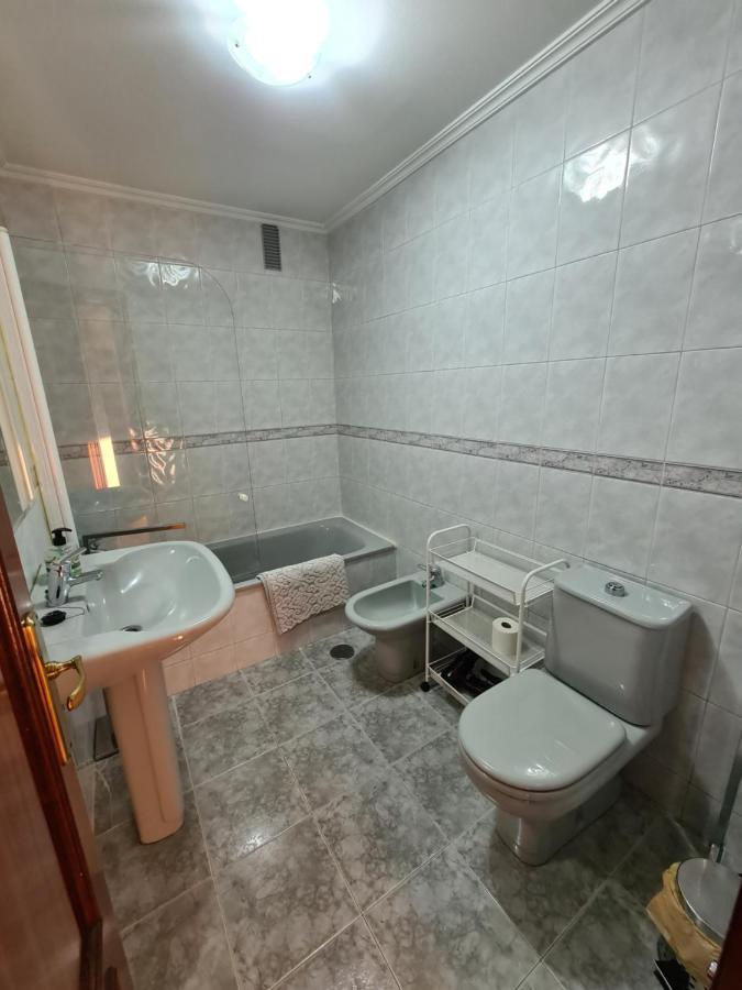 106A Ático con garaje y chimenea cerca de la playa Apartamento Gijón Exterior foto